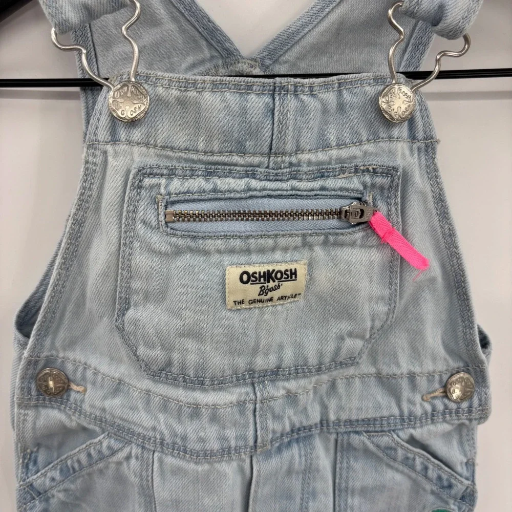 OshKosh Bgosh Kids 2T Light Wash Denim Cherry Shortalls Overalls GCL15232-SML‎